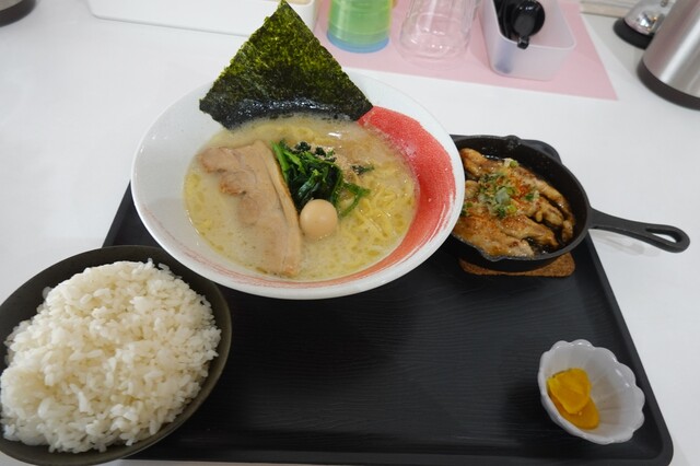 Kamisato Ramen photo 2