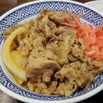 吉野家 - 牛丼・アタマの大盛。