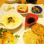 ウーマイ - 料理写真:オススメプレート定食　780円☆【限定！！】豆腐ハンバーグ