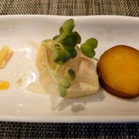 西洋厨房ciel - ○高野豆腐のクミン風味
                    高野豆腐で来たか～とは思った（笑）
                    
                    洋風の旨味あるスープが染みてて
                    美味しい味わい。
