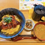 ココス - うなぎ一匹極み丼 ＋ お茶漬けお出汁