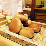 日本橋 蕎ノ字 - 小さめの玉取茸