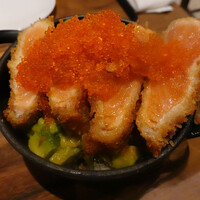 Seafood bar Ermitage 代々木店 - サーモンレアカツ丼