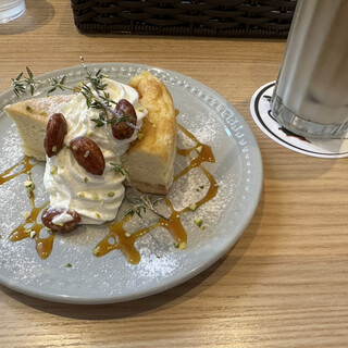 エアフォルク・ド・カフェ_0