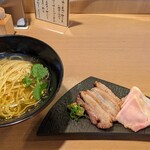 支那蕎麦屋 藤花 - 塩チャーシュー麺1300円