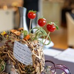 プレゼンテ スギ - 2023.7 定点（トマト飴、キプロス塩、イシャナカセグサ）