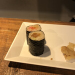 麹町いづみや しろ - とろたく巻き、かんぴょう巻き