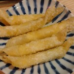 立呑み晩杯屋  - チーズカリカリ