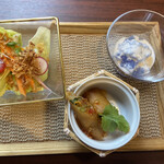 Hoppe Thai Kitchen - 