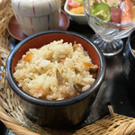 魚房 - 五目ご飯大盛り