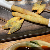 串揚げ 依知川 - アスパラ