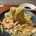 灼味噌らーめん 八堂八 - 冷やし味噌ラーメン＋エビ増し＋岩のり