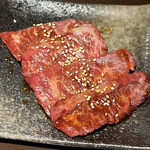 Yakiniku Dainingu Buruzu - 和牛上ハラミ