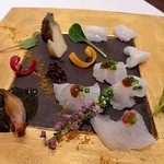 デフィ・ジョルジュマルソー - 真鯛のカルパッチョ、黒アワビ、タコのマリネ