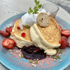 ALL DAY CAFE & DINING The Blue Bell - レッドパンケーキ