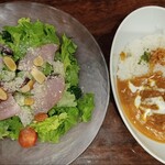 天馬 - サラダとハーフ海老カレー