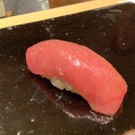 Shimbashi Sushi Seishin - 中トロ(//∇//)