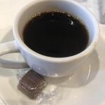 Curry House MUMBAI 松戸店 - ほどよいコーヒーは香りは控えめ