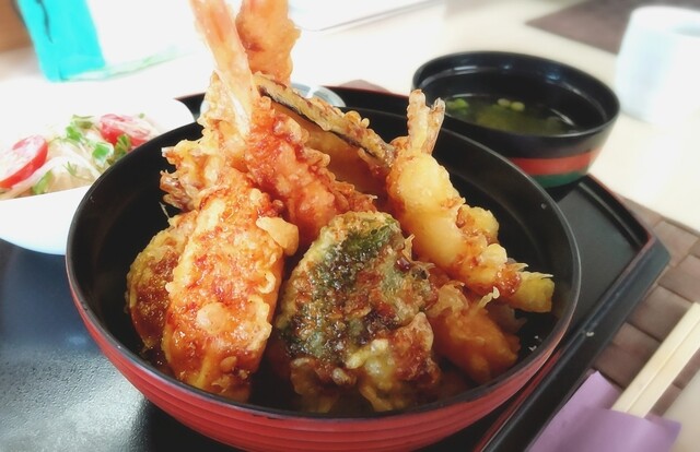 Gohan Dokoro Chacha photo 2