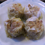 KOBUTA - シューマイと野菜炒め定食のシューマイ