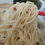 小麦の味が強い、上質な中細麺