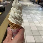 糀らって - 糀ソフトクリーム380円。