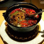 中国四川酒家 蔓山 - 黒鯛のオイル煮　油が落ち着いた図
