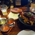 el caliente modern mexicano - 