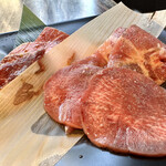 焼肉 べこ亭 たまプラーザ本店 - 