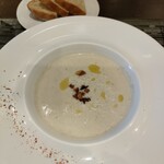 ビストロ ヌー - コース前菜／茄子の冷製スープ