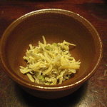 丸太町十二段家 - ちりめん山椒 (じゃこは柔らかくしっとりと炊かれています)