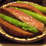 丸太町十二段家 - オンザライスで自作の【近江牛のすてーき丼】です。