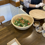 chufff cafe  - ボールに入った野菜に…