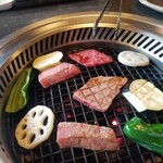 炭火焼肉かしま - 料理写真: