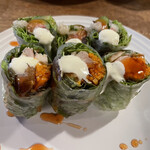 食堂ニーナ - サーモン、燻製チキンの生春巻