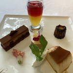 Harmonie agreable - ワゴンデザート全部のせ⭐️