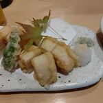 Sushi Tempura Gosakutei - ●ﾗﾝﾁ。単品。中瓶B715X3+刺(ｱﾜﾋﾞ(2178+1738)+ｻｻﾞｴ2178+ｳﾆ2178+ﾄﾛ1650))+ｱｼﾞﾌﾗｲ1408X2+蓮根天ぷら528+鉄火巻660+土産(上巻1100)=17,171円
