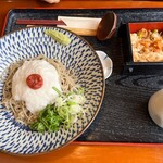 まんえい堂 生蕎麦処 お福食堂 - 梅しそとろろそば（冷）定食　¥980  大盛