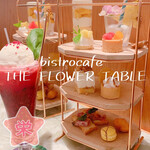 bistrocafe THE FLOWER TABLE - 