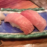 尚風亭 - トロ握り（時価）ネタケースで一目惚れ