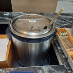 ラウンジ・オー - カレーは夏野菜中心で具材たっぷり！