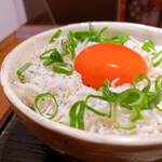 神楽 海老で鯛を釣る麺堂 - 