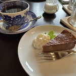 カンティ カンティ - チョコレートチーズケーキとカフェをなんと300円プラスで頂けます。