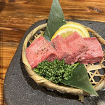 焼肉Lab  - タンブリアン