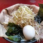 ラーショ とんちゃん - ネギチャーシューメン