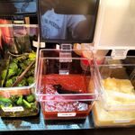 ラーショ とんちゃん - 青かっぱ漬、豆板醤、おろしにんにく