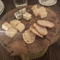 TOKYO Whisky Library - 