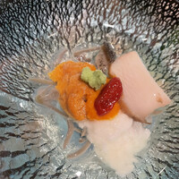 下関 春帆楼 東京店 - 前菜　鮑と雲丹、湯葉の土佐酢