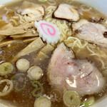 永福町 大勝軒 - 少なめも選べるみたいですが、
      基本、麺の量は２玉。　