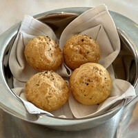 Benoit Alain Ducasse - グジェール